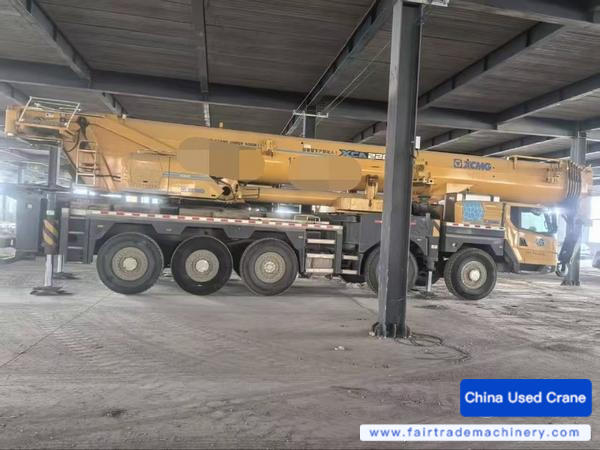 Buy XCMG XCT110 Used Crane / 1